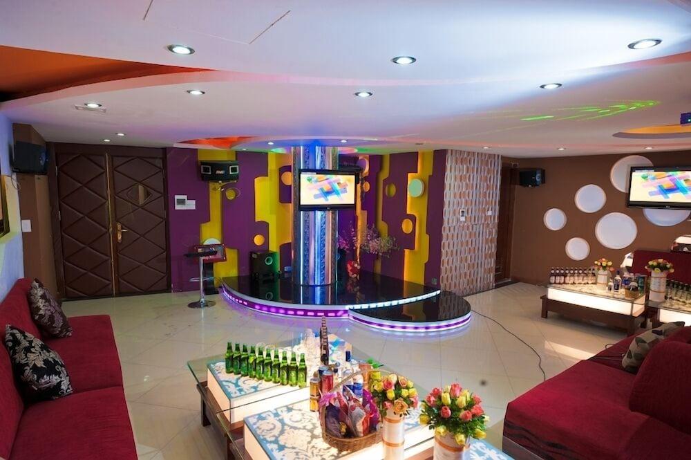Muong Thanh Grand Hanoi Hotel מראה חיצוני תמונה