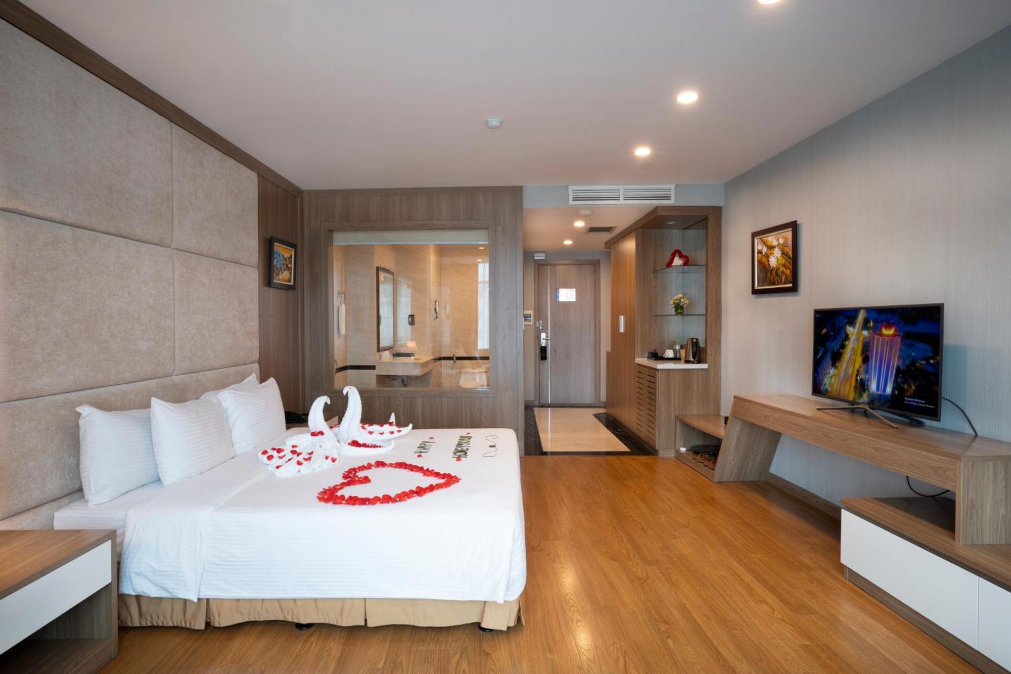 Muong Thanh Grand Hanoi Hotel מראה חיצוני תמונה