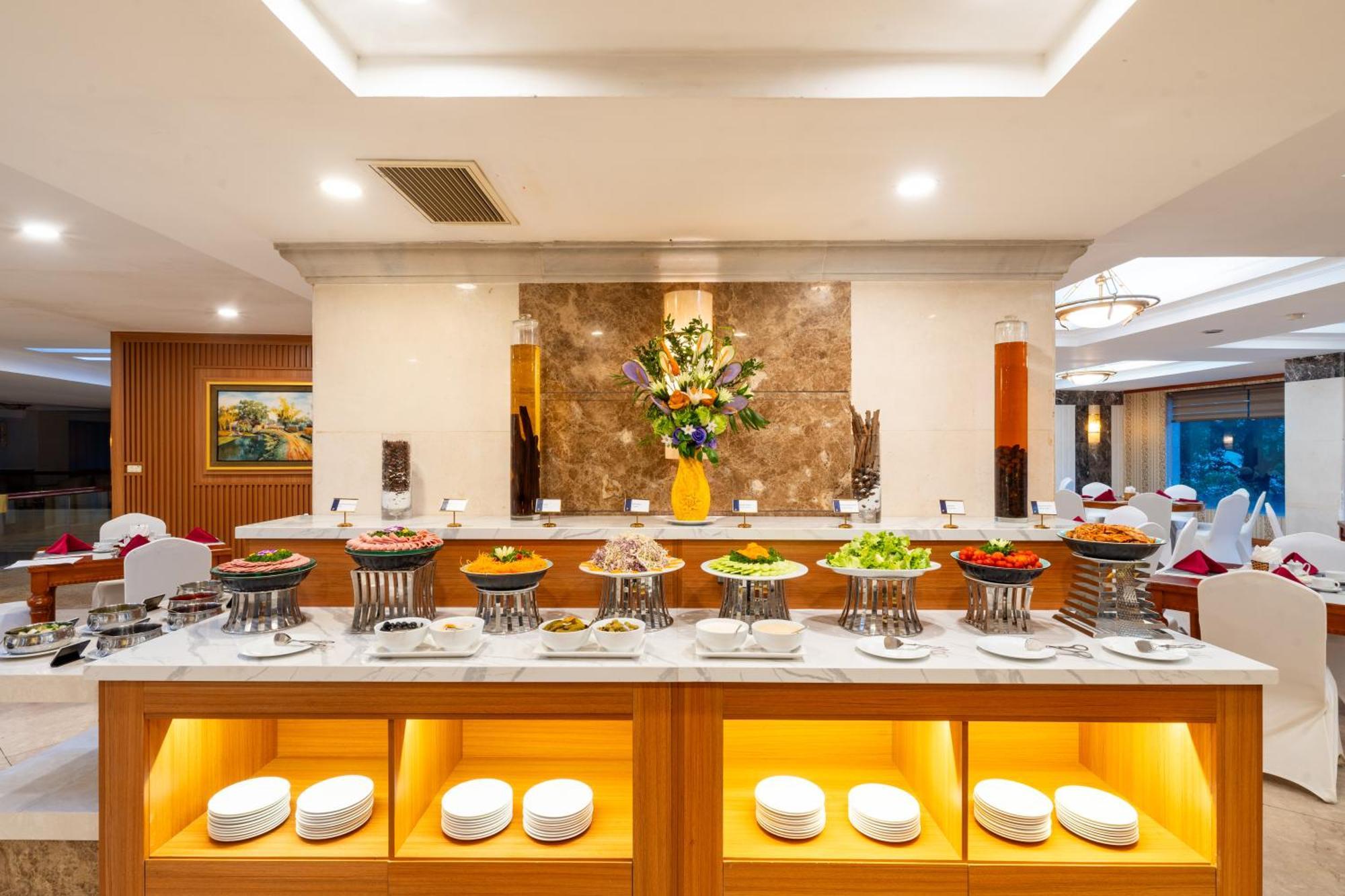 Muong Thanh Grand Hanoi Hotel מראה חיצוני תמונה