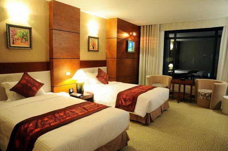Muong Thanh Grand Hanoi Hotel מראה חיצוני תמונה